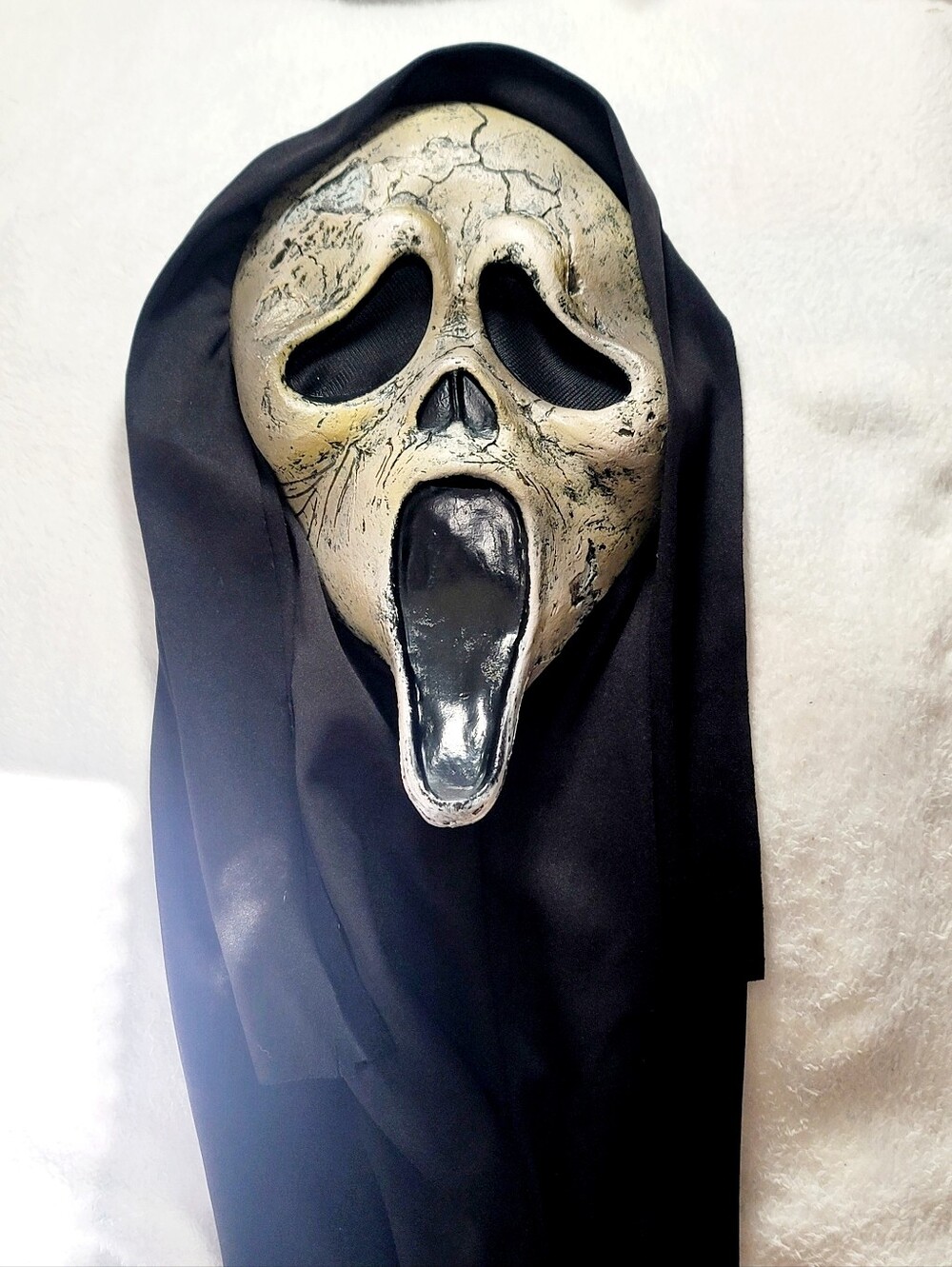 Scream 6 Aged Ghost Face Mask - Fun World/ Easter Unlimited